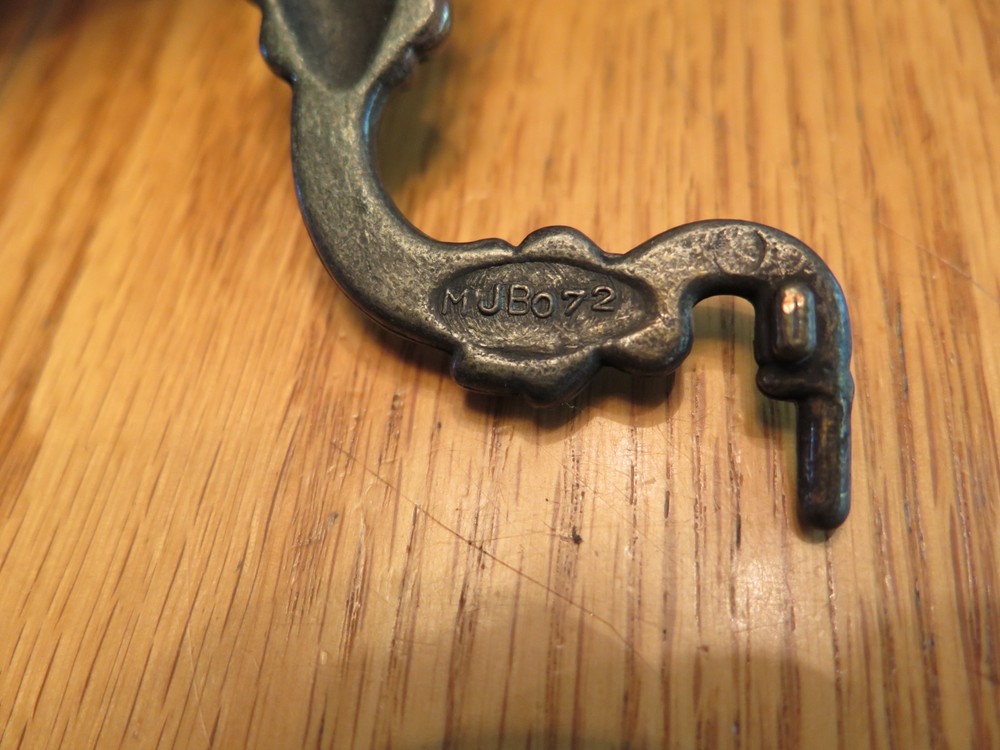 Brass/Dark Tone Drawer Pulls Drop Pulls - Set of 4