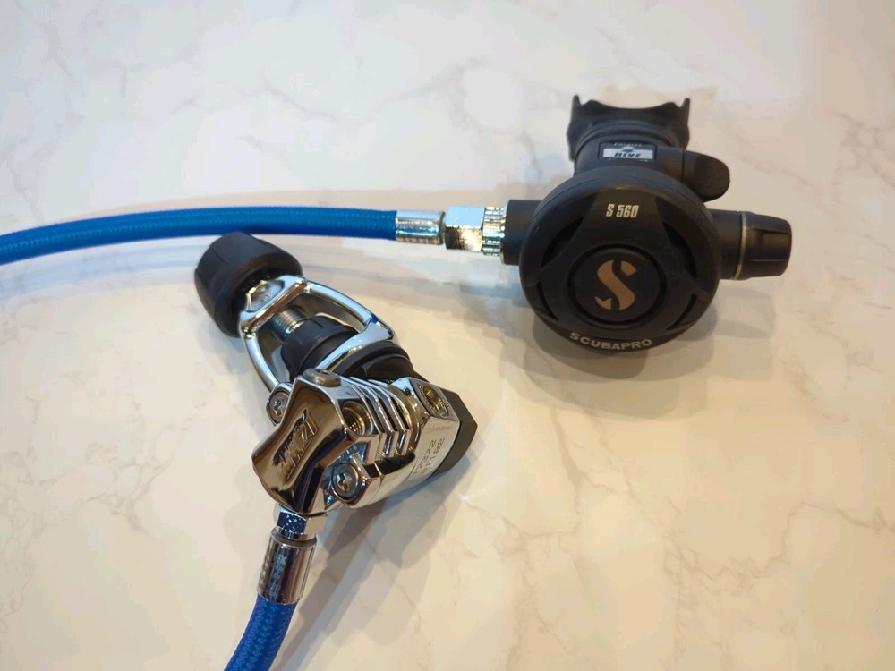 Scubapro regulator S560 and mk21