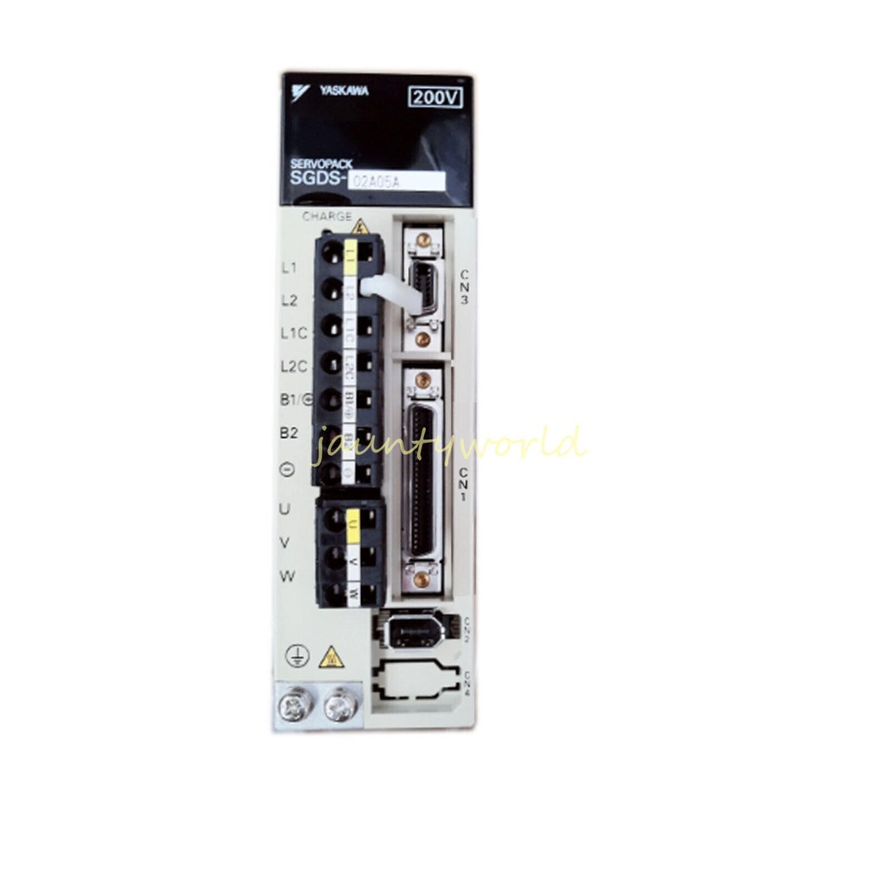 ONE YASKAWA SGDS-02A05A Servo Drive NEW