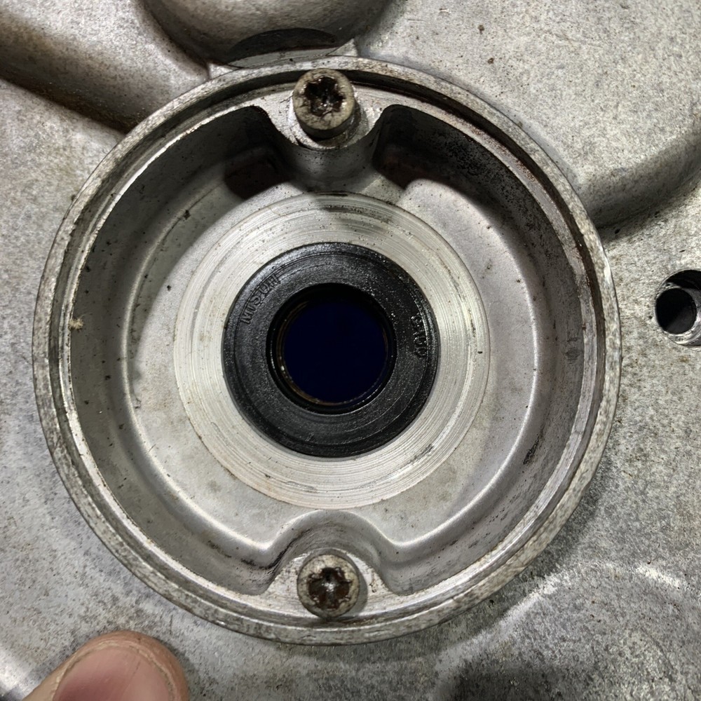 bsa a65 thunderbolt 1968 Inner Timing Case 68-869