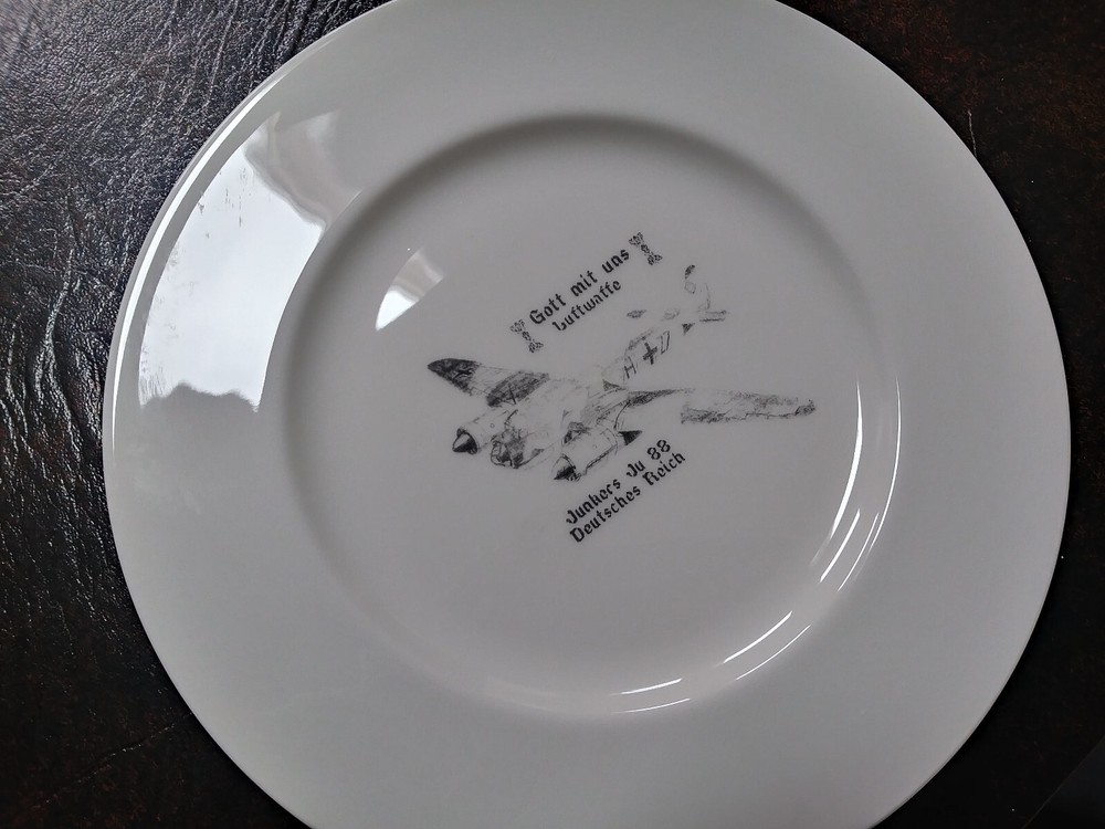Vintage Dinner Plate. Plane World War II WW2 Great Condition
