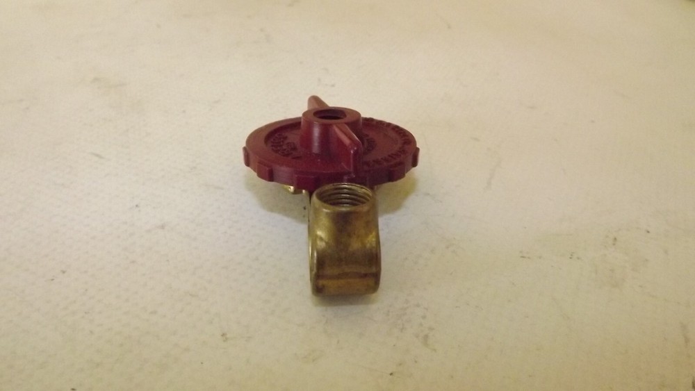 Arelco Battery Head Rope Connection Wheel "+". New Nos. Renault