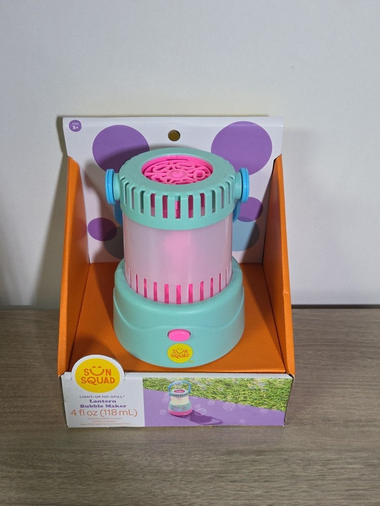 Sun Squad Light Up No Spill Lantern Bubble Maker