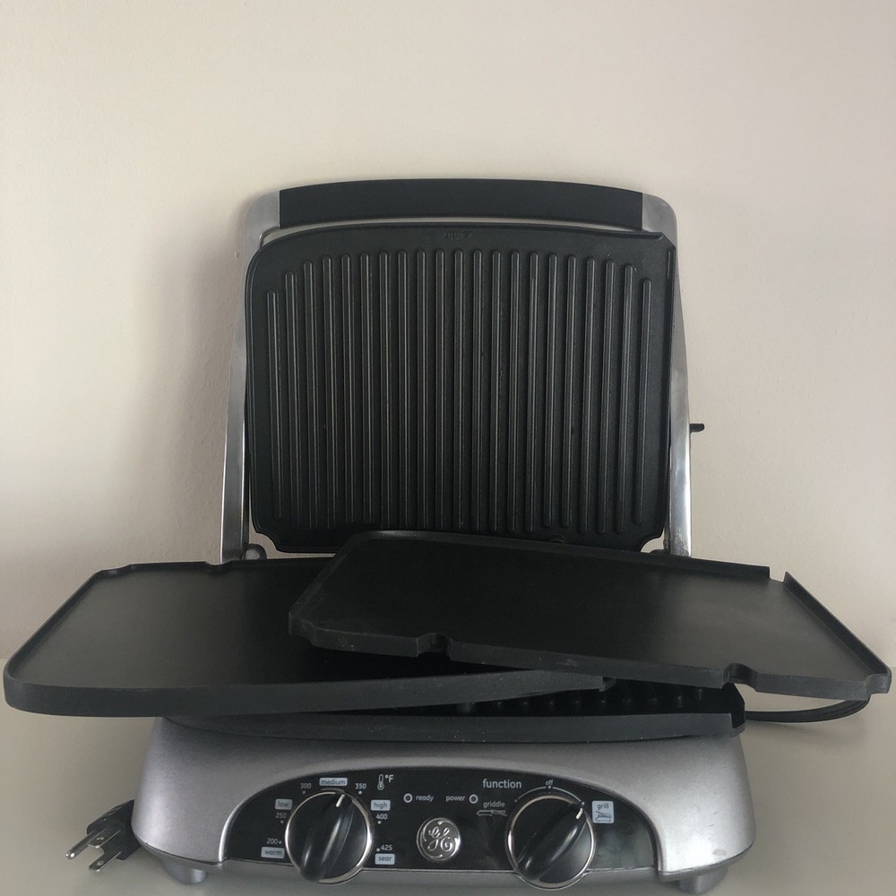 GE 169232 Silver Temperature Control Electric 4-in-1 Panini Grill Griddle