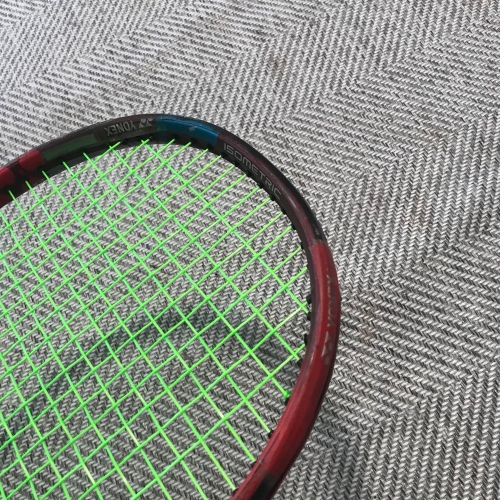 YONEX CORE 98 with polygut, grip 2