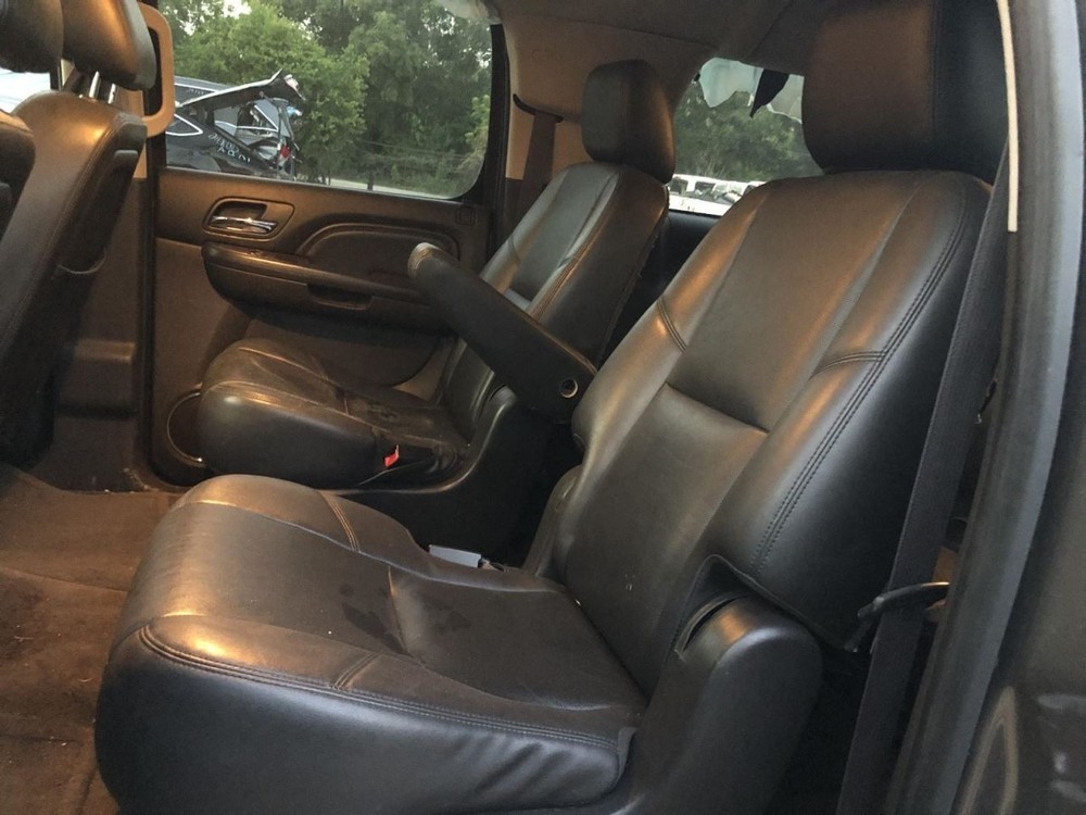 Sun Visor Left Driver Illuminated Fits 07-14 ESCALADE 965122