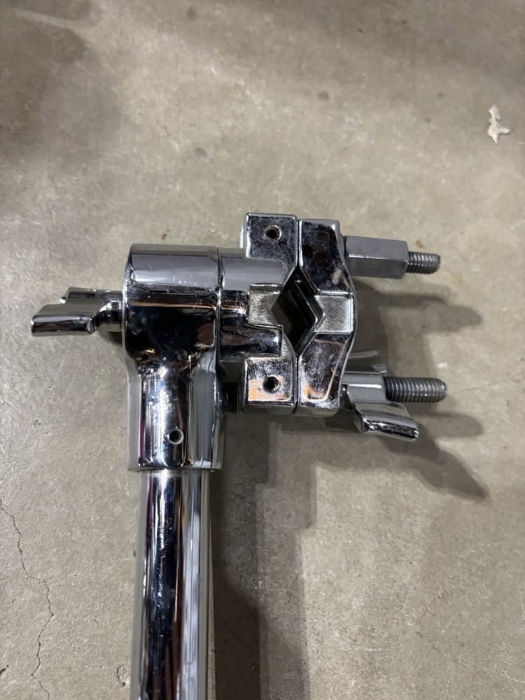 DW Double Adjustable V Clamp Tube