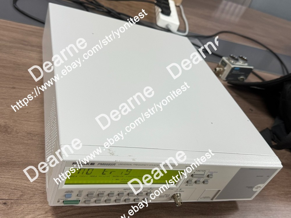 1PCS Fluke PM6685R Rubidium Clock Frequency Meter
