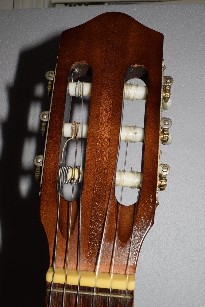 1960's CLASSICAL GUITAR - Student Model - Unbranded - Chipboard Case