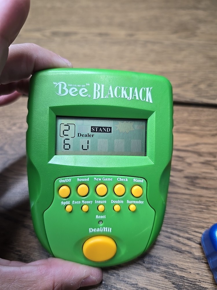Bee Blackjack Poker Casino Electronic Handheld Games 2003 Techno Source Vtg Work