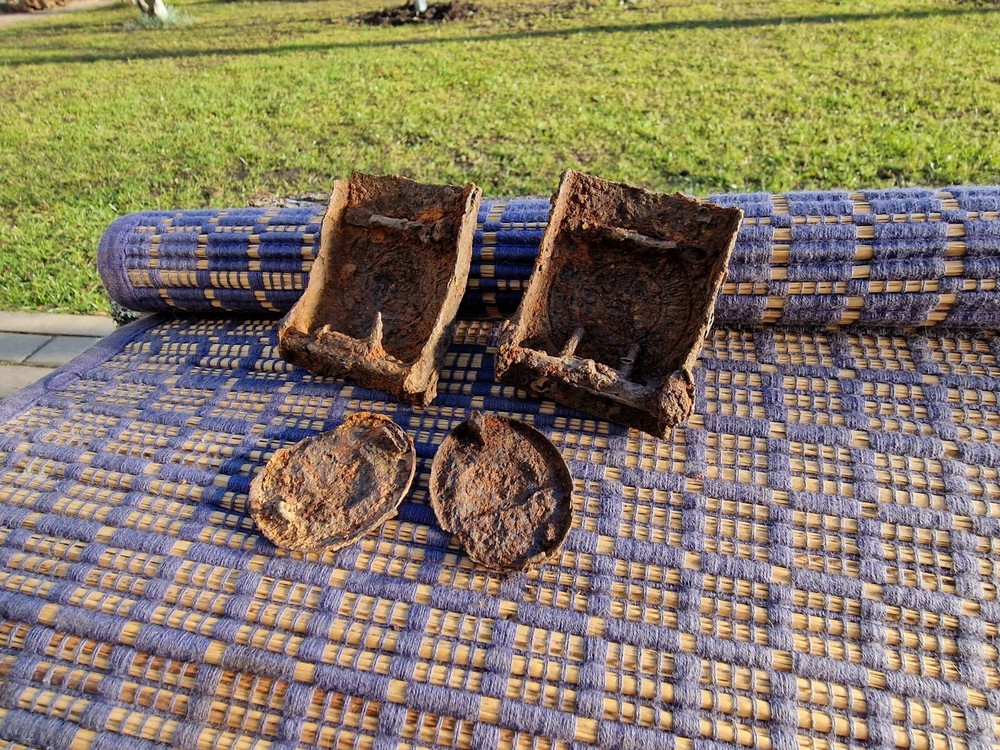WW2 Original German Badges Front Item Relic.