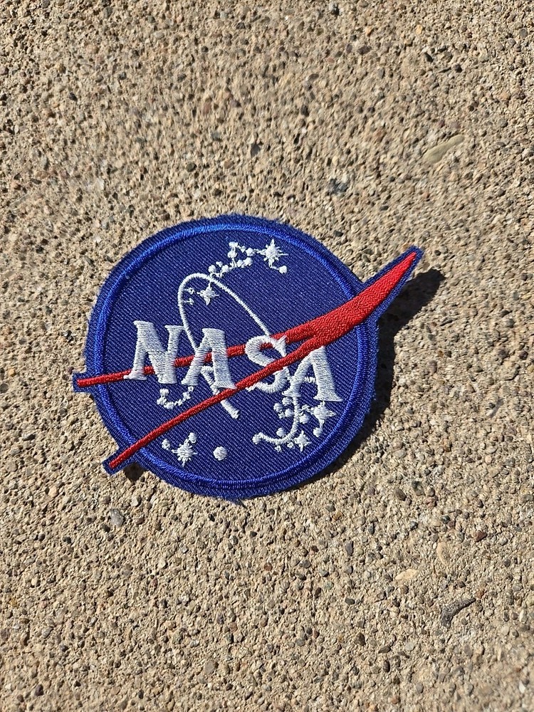 NASA - Patch - Iron On  -  4 "