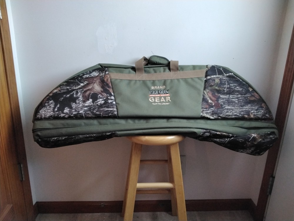 Primos soft bow case with Primos bow sling