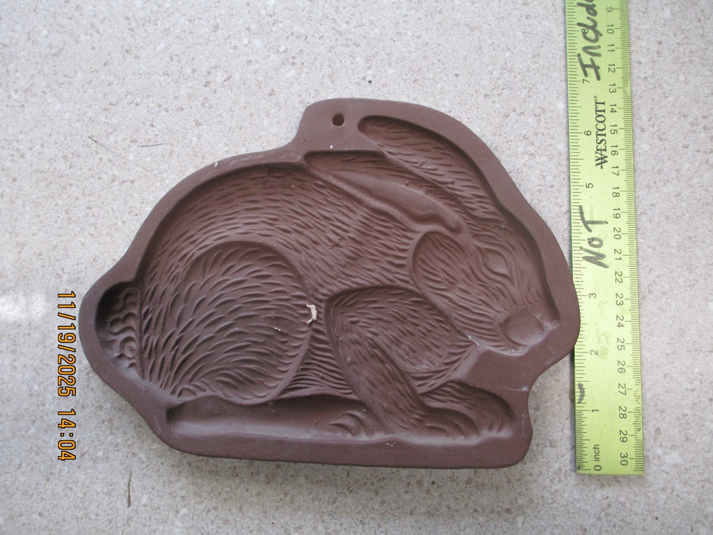 Ceramic Cookie Mold Rabbit Hart Stone