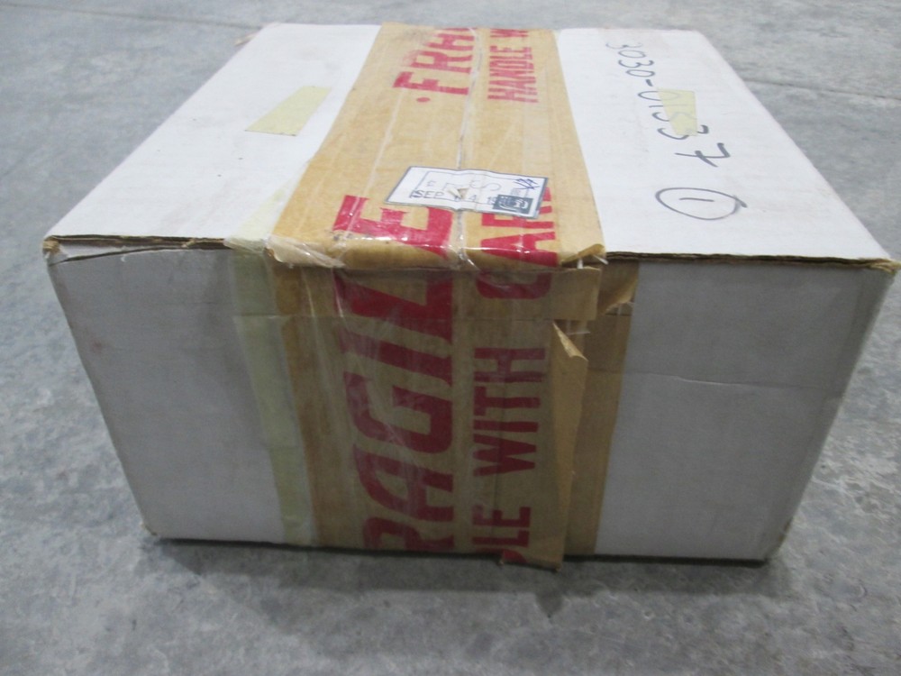 Unit, UFC-1100A, Mass Flow Controller, He, 6 SLM, New