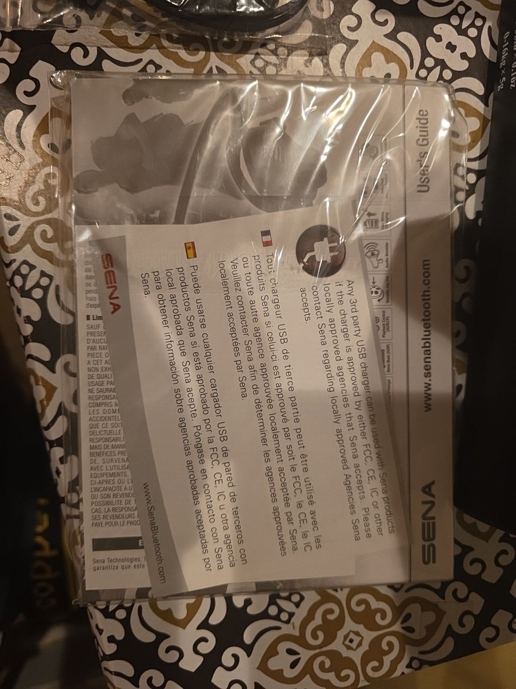 SENA SPH10 Handsfree Bluetooth Stereo Headset & Intercom. Missing USB Power Cabl