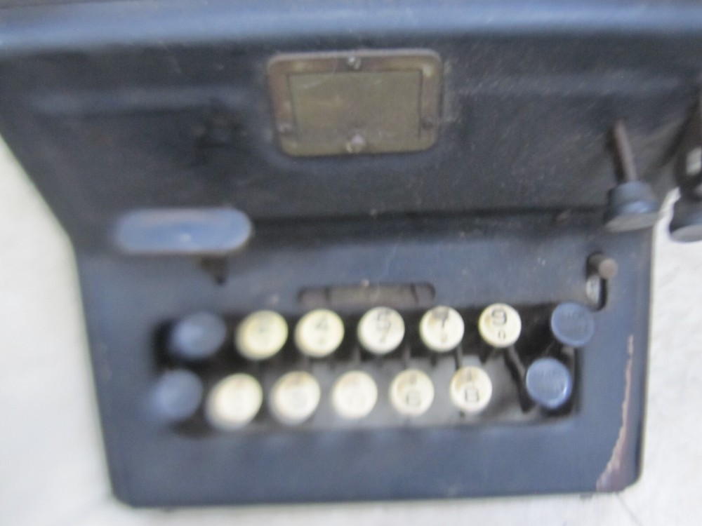 VINTAGE DALTON ADDING-CALCULATING MACHINE