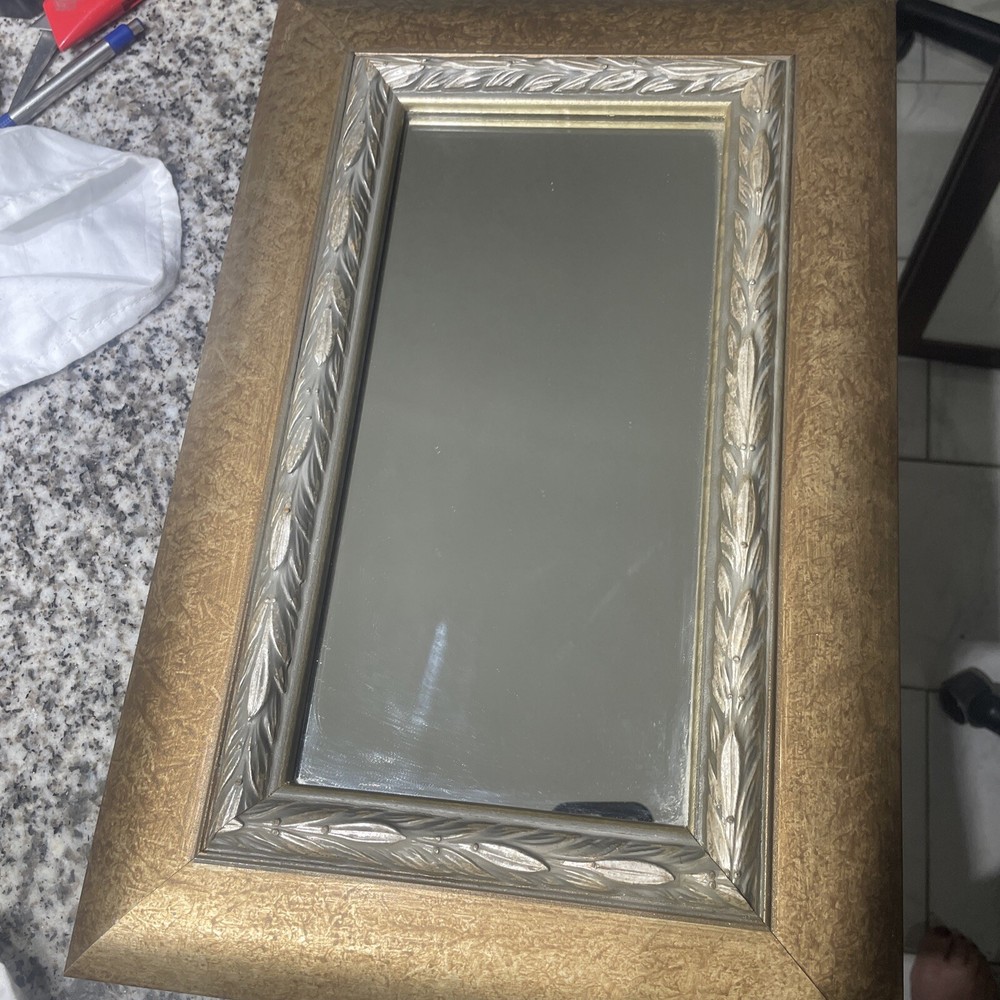 Beautiful framed mirror 17”X11"