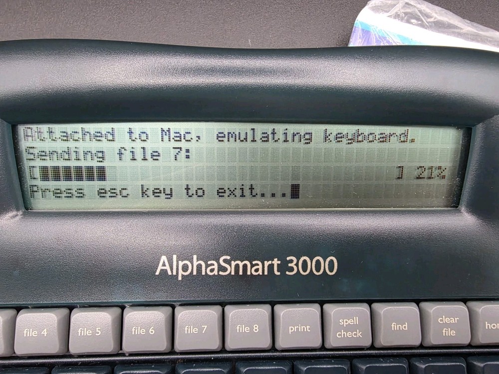 Alphasmart 3000 Portable Word Processor With Carrying Case Translucent Blue