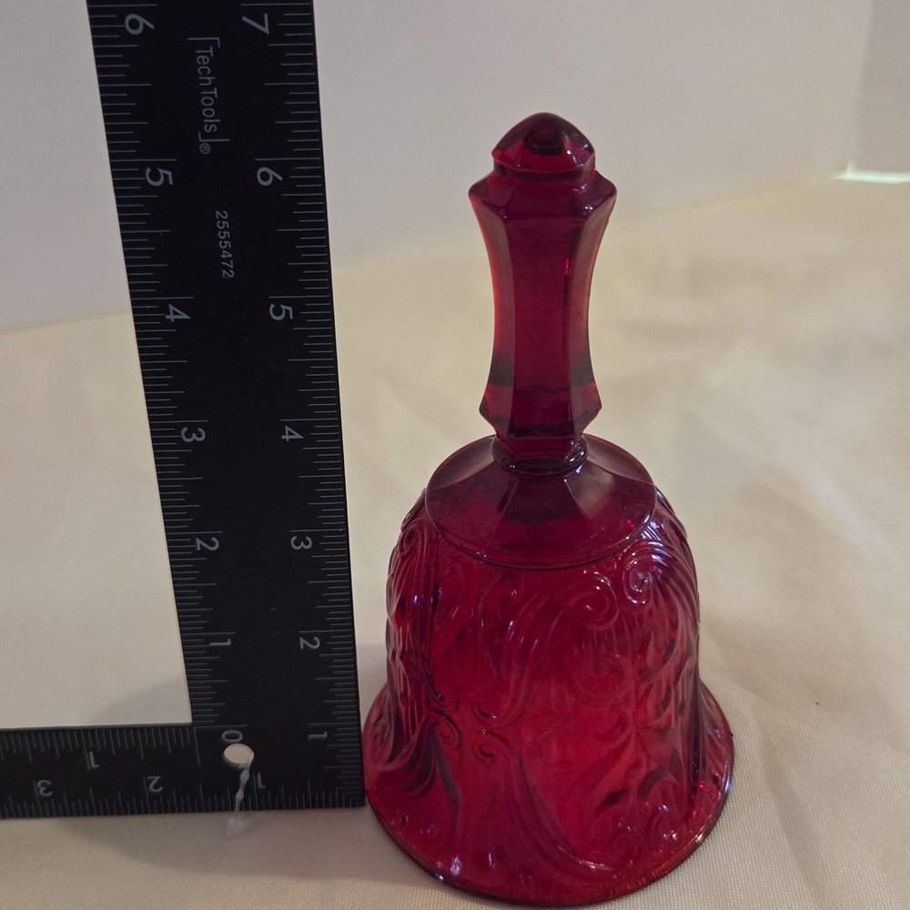 Vtg L.E. Smith Ruby Red 40th Anniversary Bell 6 1/4"