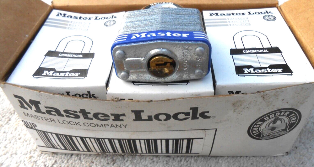 6 Master Padlocks  3UP