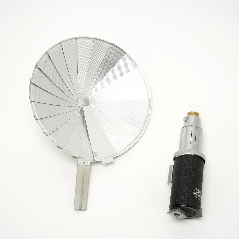 Leica Leitz Wetzlar CEYOO Flash 15500