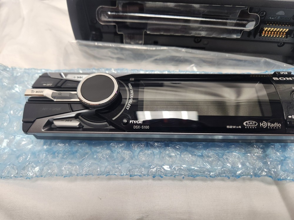 Sony DSX-S100 iPod/USB Compatibility