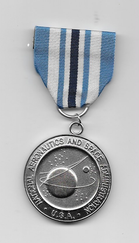 NASA OUTSTANDING SERVICE MEDAL