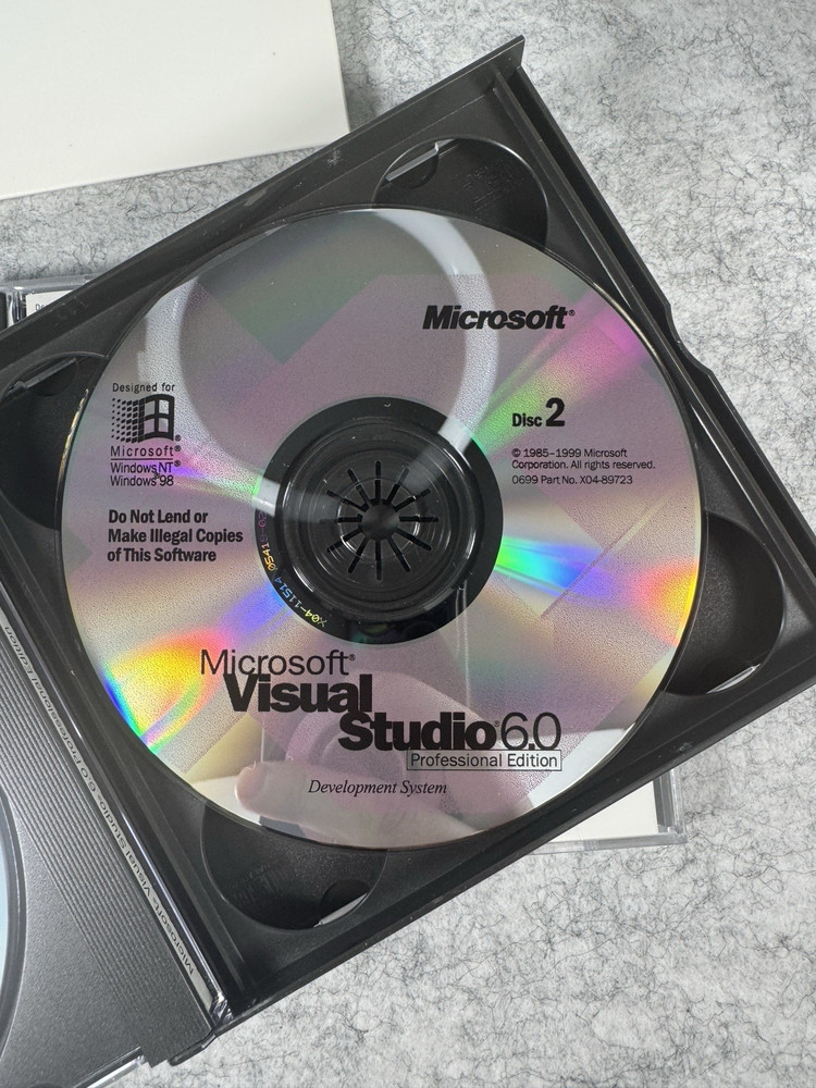 Microsoft Visual Basic Studio 6.0 Pro FoxPro C++ 659-00390 X04-86322 Software