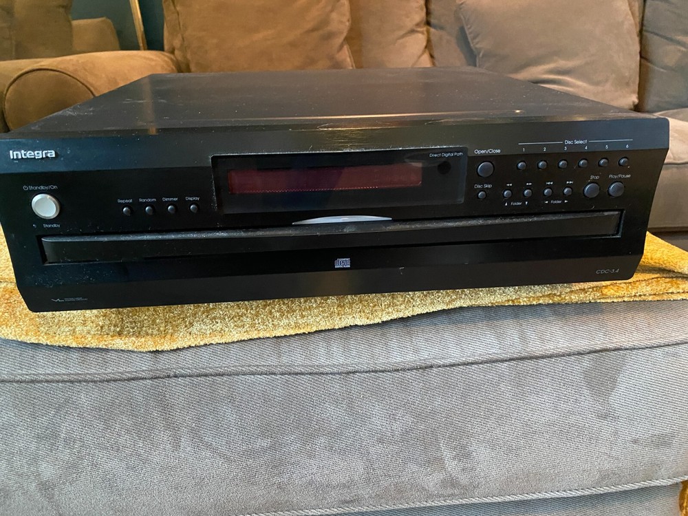 Integra CDC 3.4 6-Disk Carousel CD Player