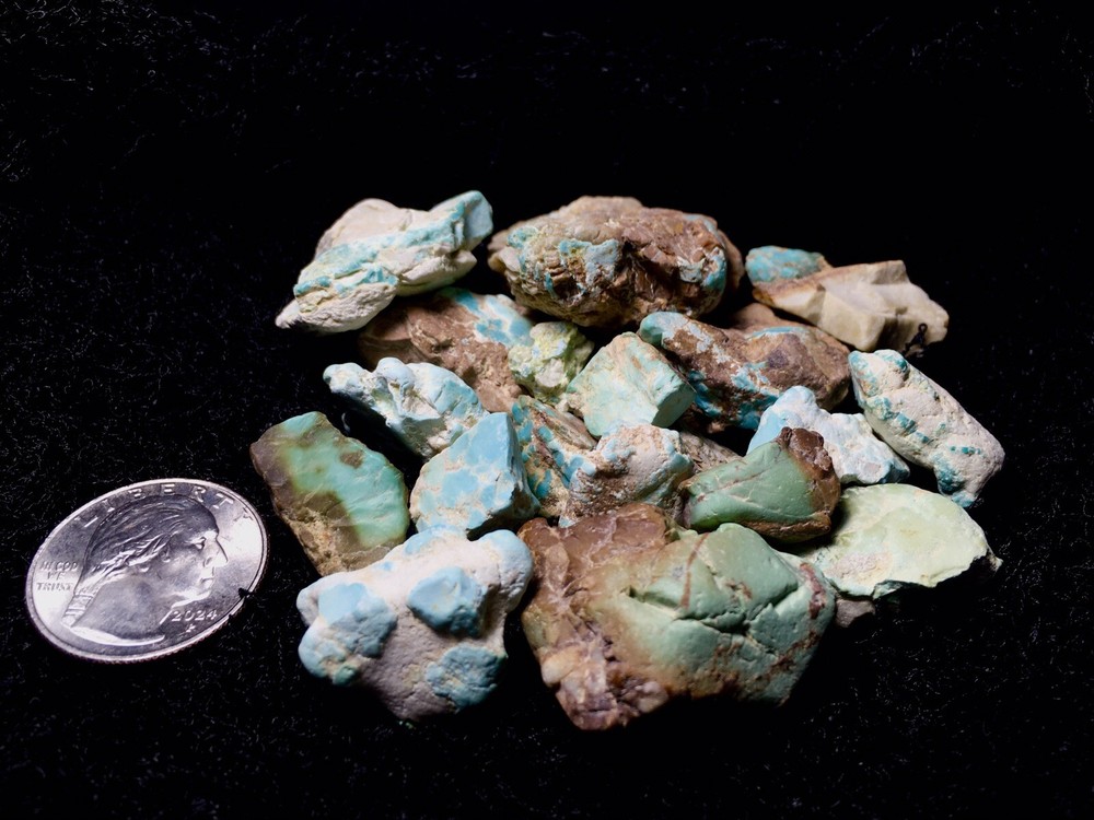 ~X - 19B Select Natural Royston Turquoise Rough