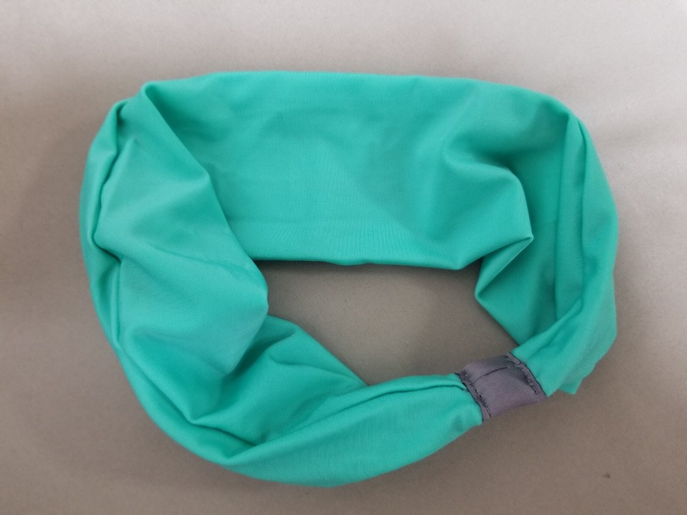 New Asics Womens Stretch Headband.