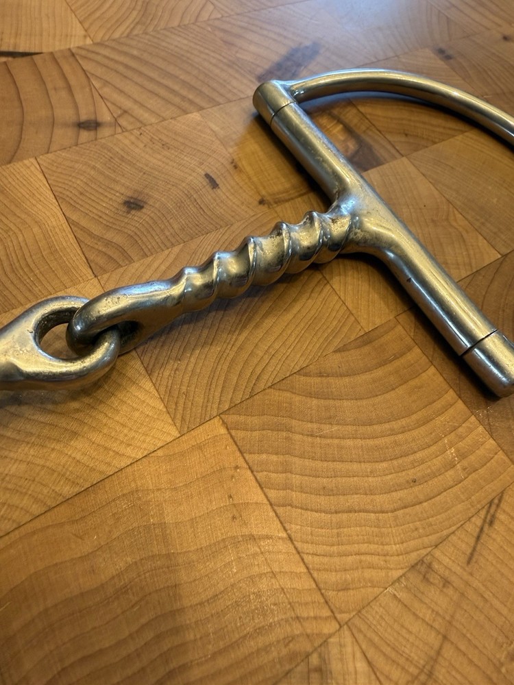 5” D-Ring Snaffle, Corkscrew Single Joint Mouthpiece