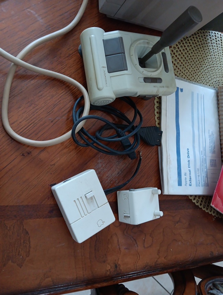 Vintage Apple IIc 2c A2S4100 - Computer and Power Supply Plus Extras Mouse, Disk