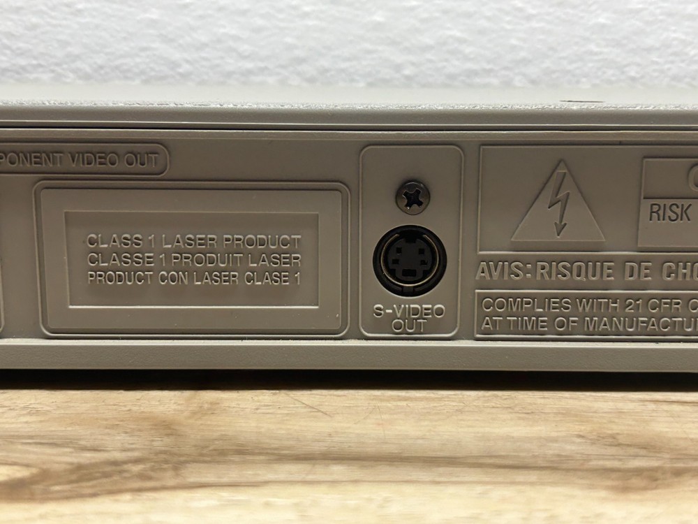 2006 Magnovox MSD126 DVD Player With Remote And Component Cables Tested Works