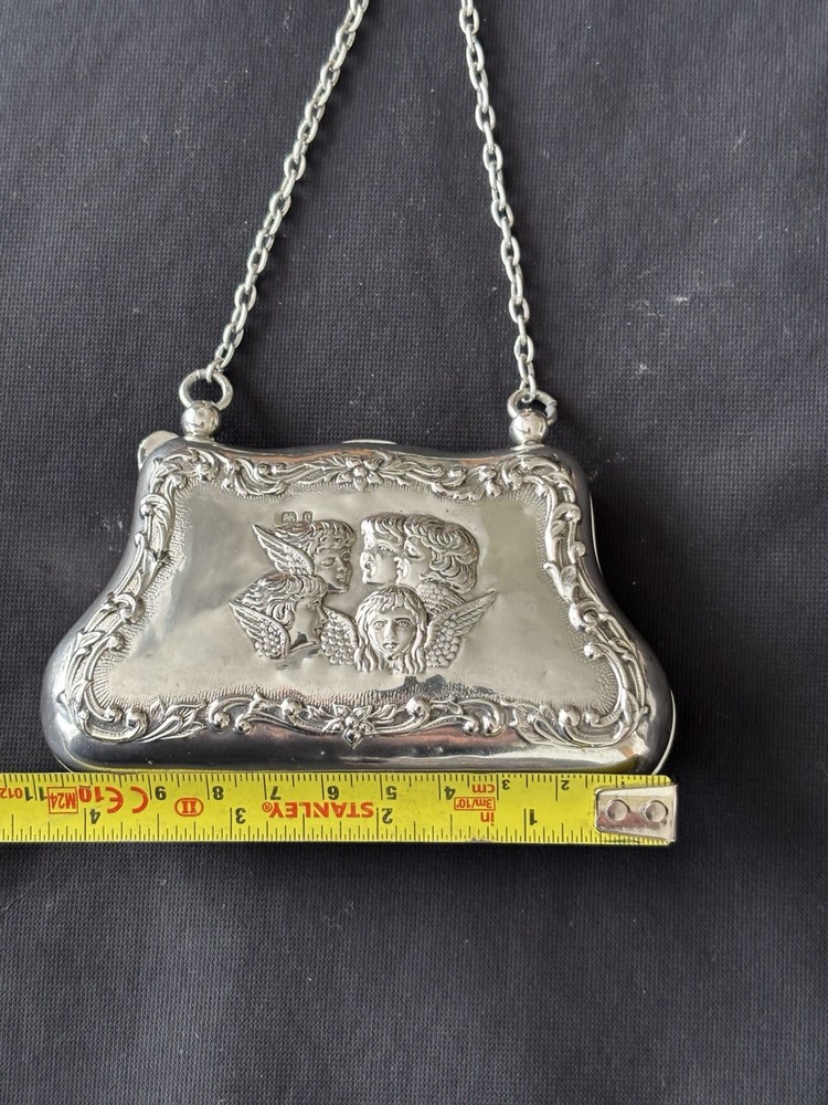 Reynolds Angels Solid Silver Purse, Henry Matthews 1904.