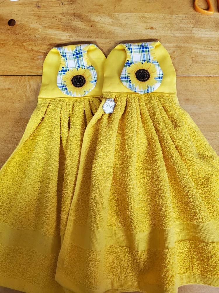 Set of 2 Handmade Hanging Kitchen Towels