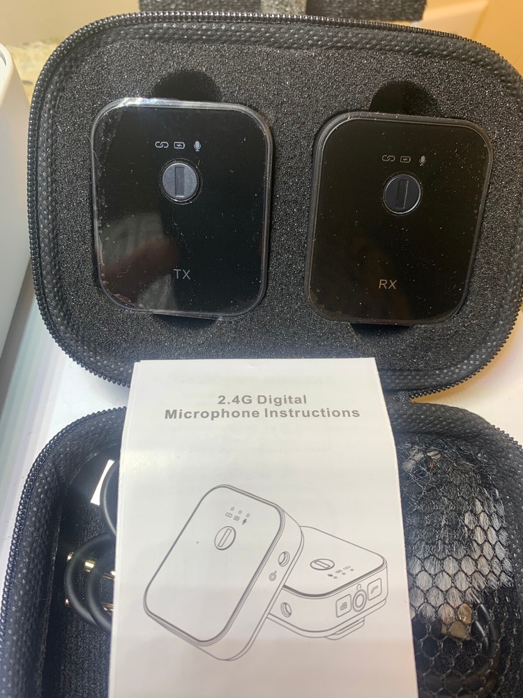 Digital Wireless Microphone System  2.4G Digital- New In Open box.