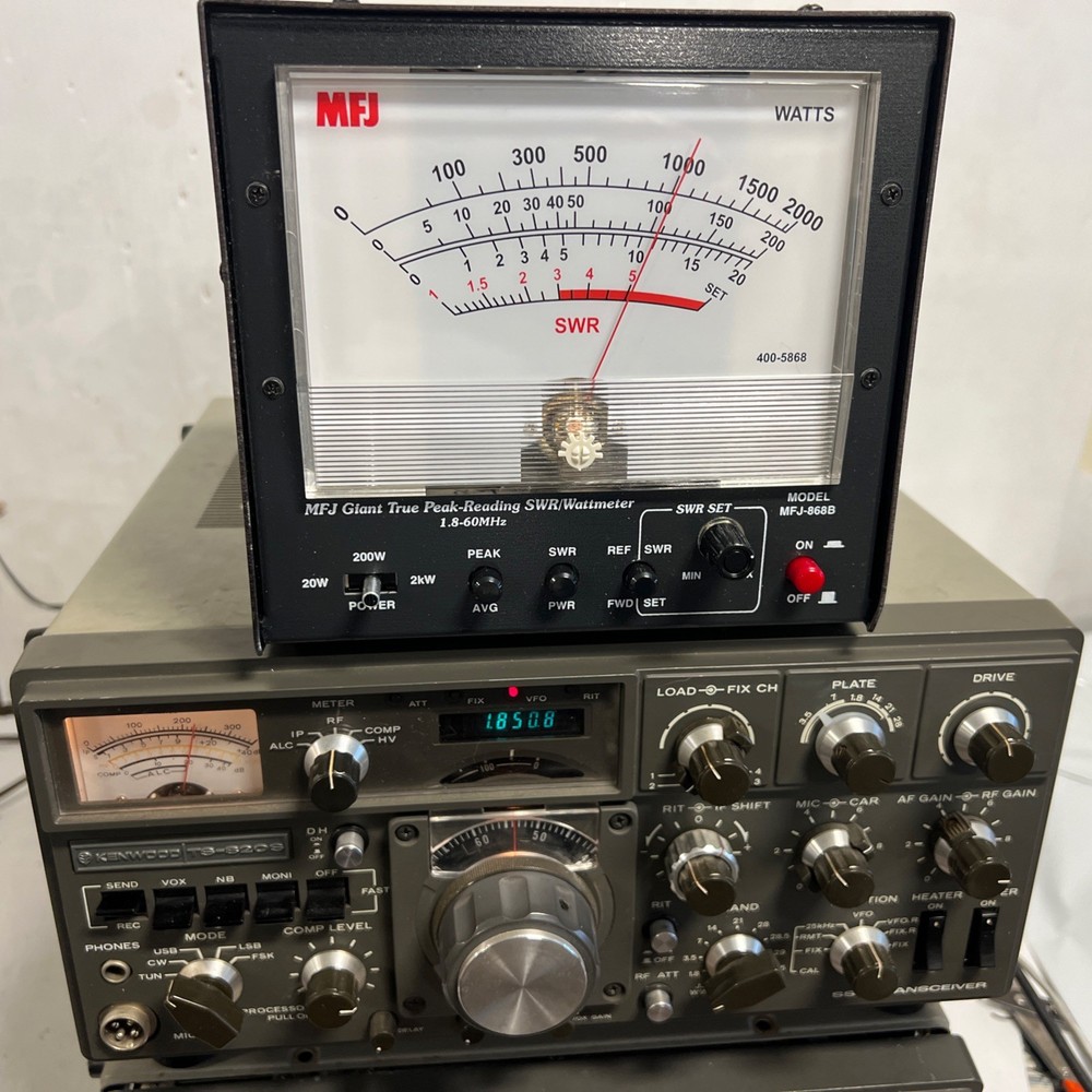 Kenwood TS-820S HF Transceiver  Please Read Description