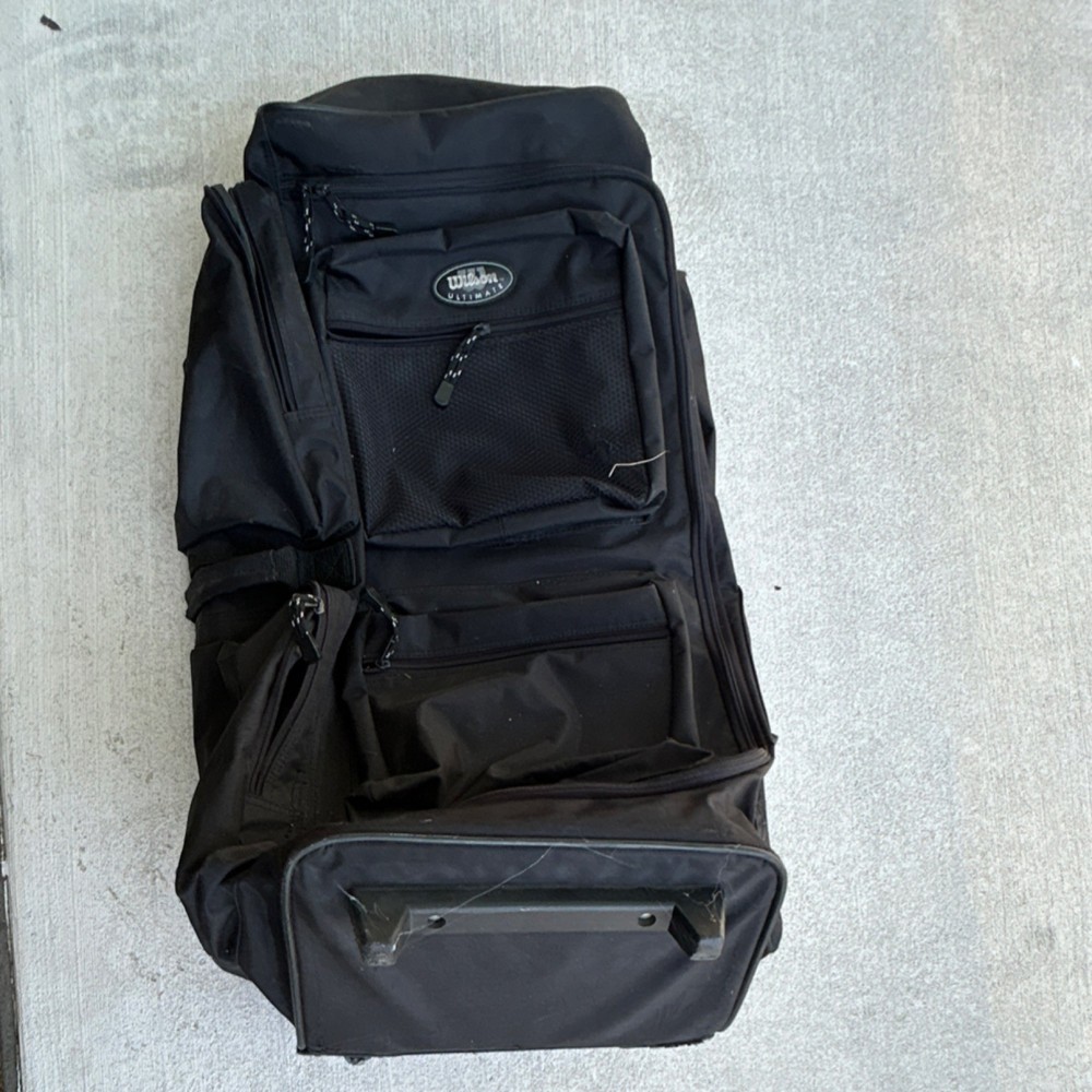 Wilson A2000 Black Baseball Duffle Bag with Carry Handle & Bat Compartment