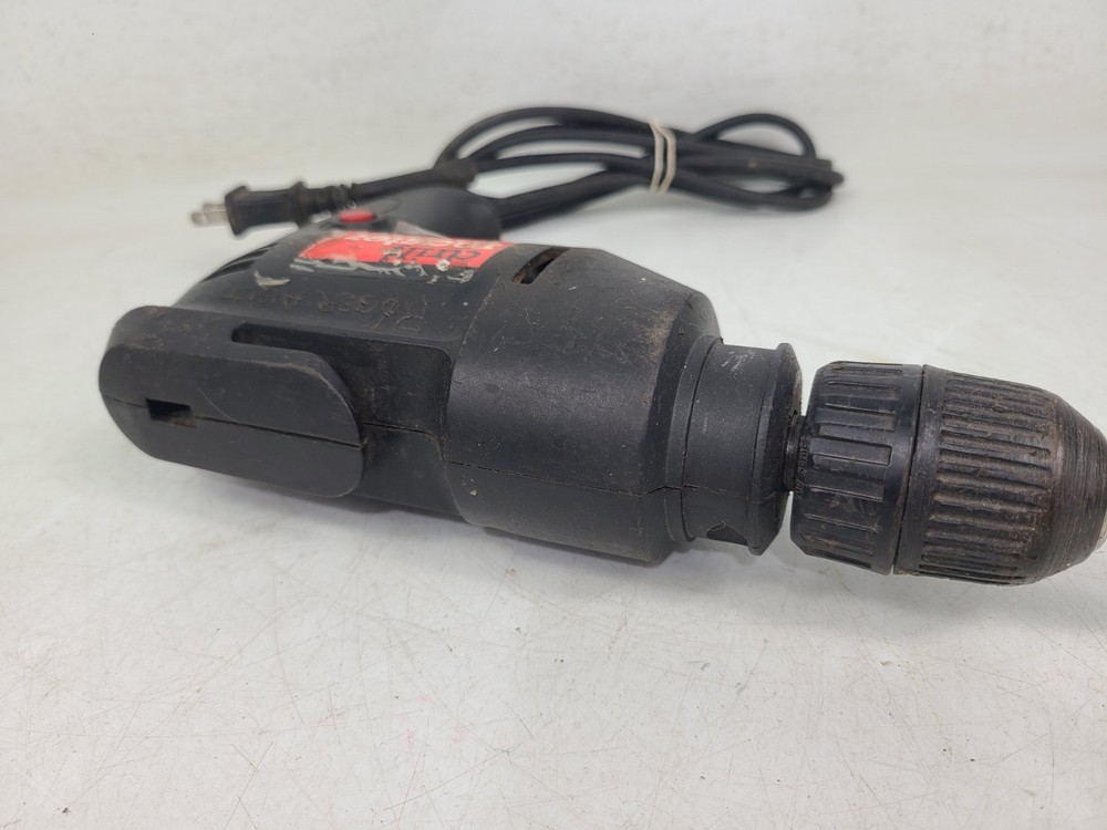 DRILL MASTER 3/8" VARIABLE SPEED REVERSIBLE DRILL 03670 (TESTED)