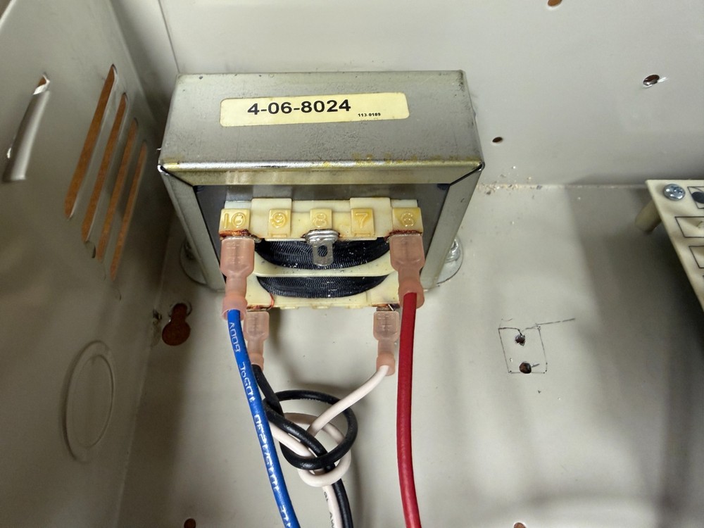 B-TRON Corp DB8 Access Control Power Supply