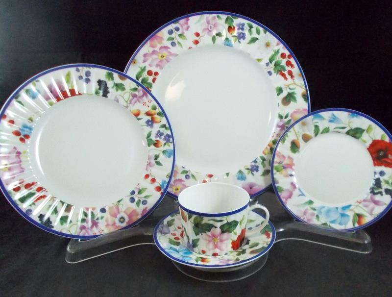 Royal Limoges Floraison 5 Piece Place Setting