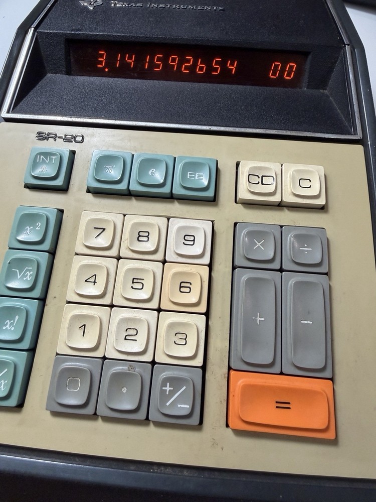 Vintage Texas Instruments SR-20 Engineering Desk Calculator LED Tested + Chord