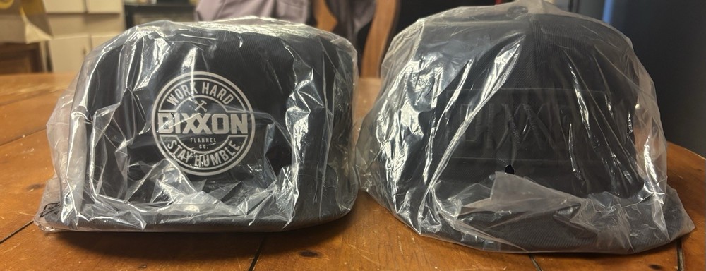 Men’s DIXXON SNAPBACK HATS 7ea.