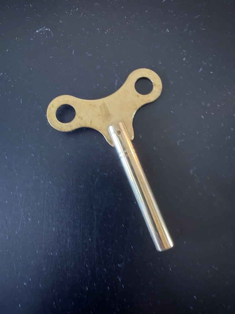 Winding Key for Antique Seth Thomas Gingerbread Kitchen Clock