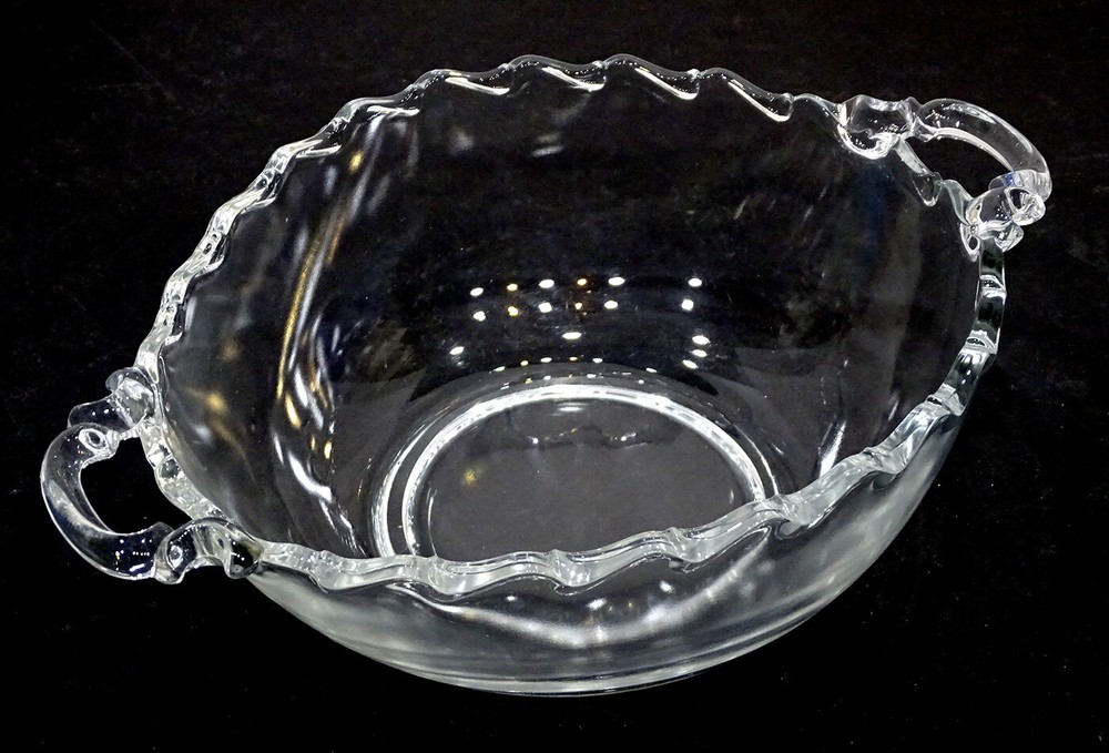 FOSTORIA GLASS Vintage CENTURY Pattern CLEAR HANDLED OVAL SERVING BOWL