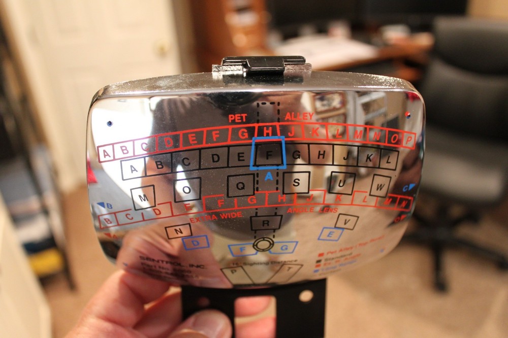 SENTROL 6060 MIRROR SHARPSOOTER GUN SIGHTING SYSTEM TESTER CASE & INSTRUCTIONS