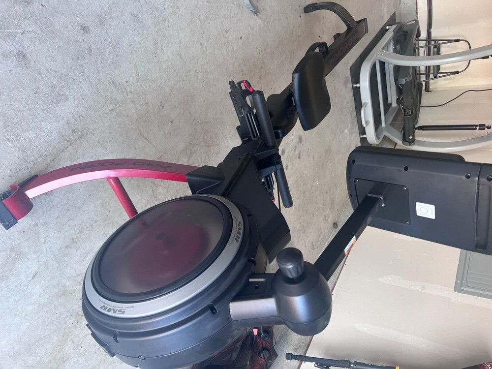  Pro-Form 750R  Foldable Rowing Machine - iFIT Compatible