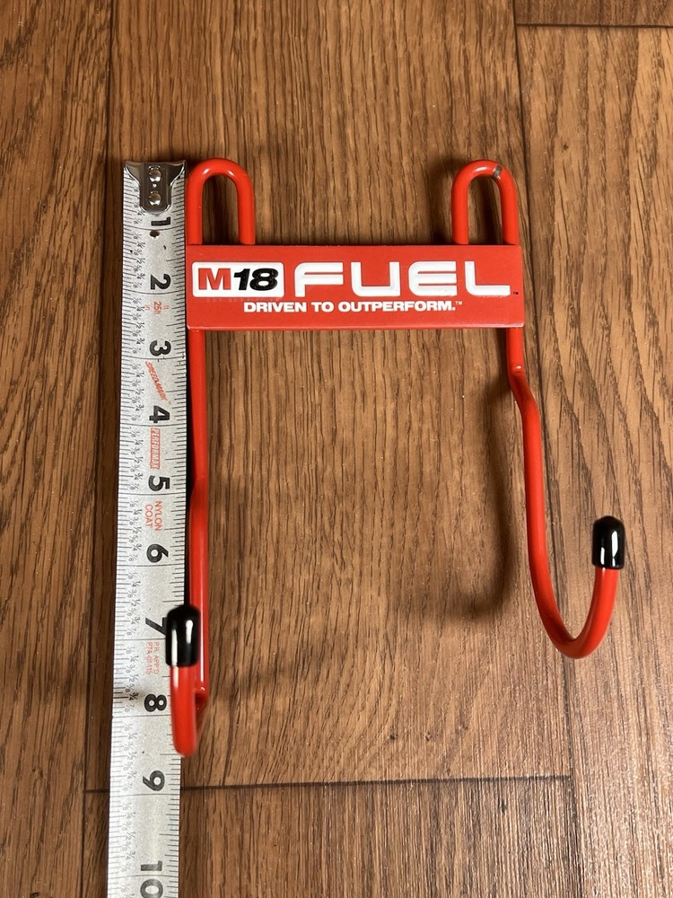 Milwaukee Tools M18 Metal Tool Holder New